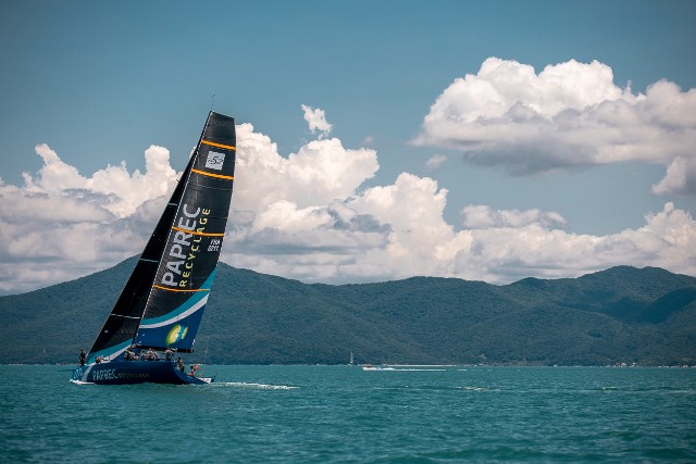 Equipe gaúcha, Crioula 52 vence a primeira regata no Campeonato Brasileiro de Vela de Oceano, em Florianópolis (SC)