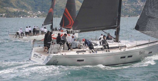 Regatas de percurso e barla-sota abrem a 2ª etapa da Copa Mitsubishi